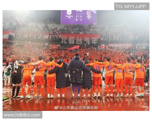 中国足球联赛新篇章崛起各队实力对抗引发球迷热潮与期待